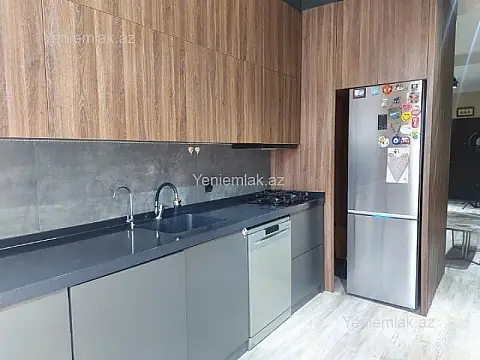Satılır 2 otaqlı yeni tikili 68 m²