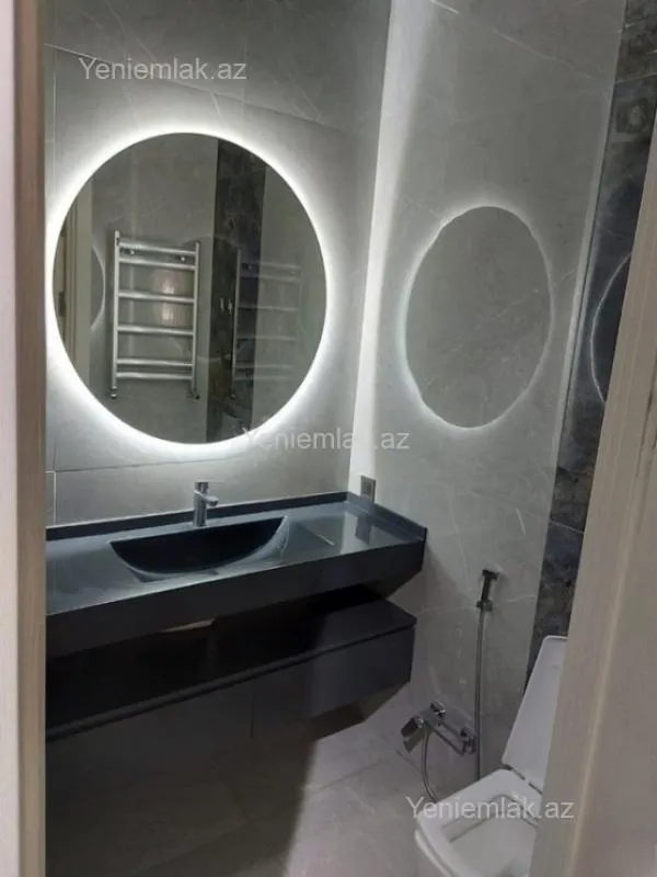 Satılır 2 otaqlı yeni tikili 68 m²