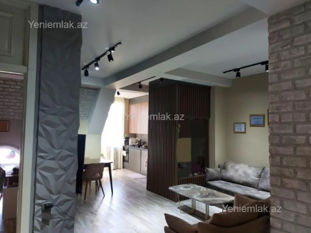 Satılır 2 otaqlı yeni tikili 68 m²