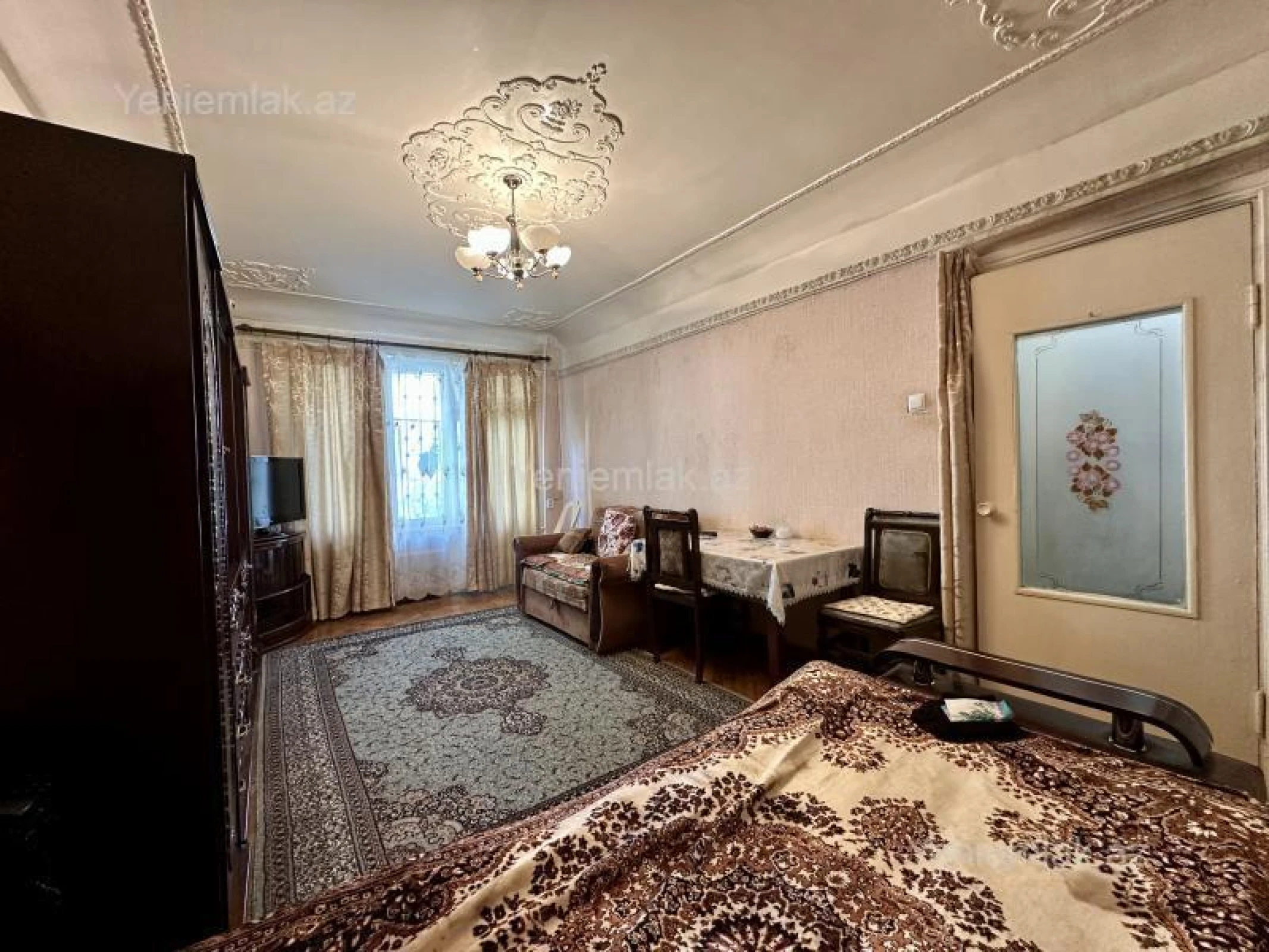 Satılır 1 otaqlı köhnə tikili 30 m²