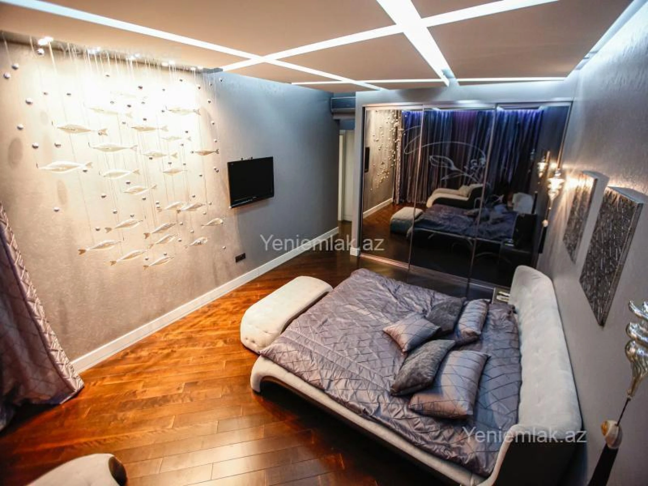 Satılır 4 otaqlı yeni tikili 200.5 m²