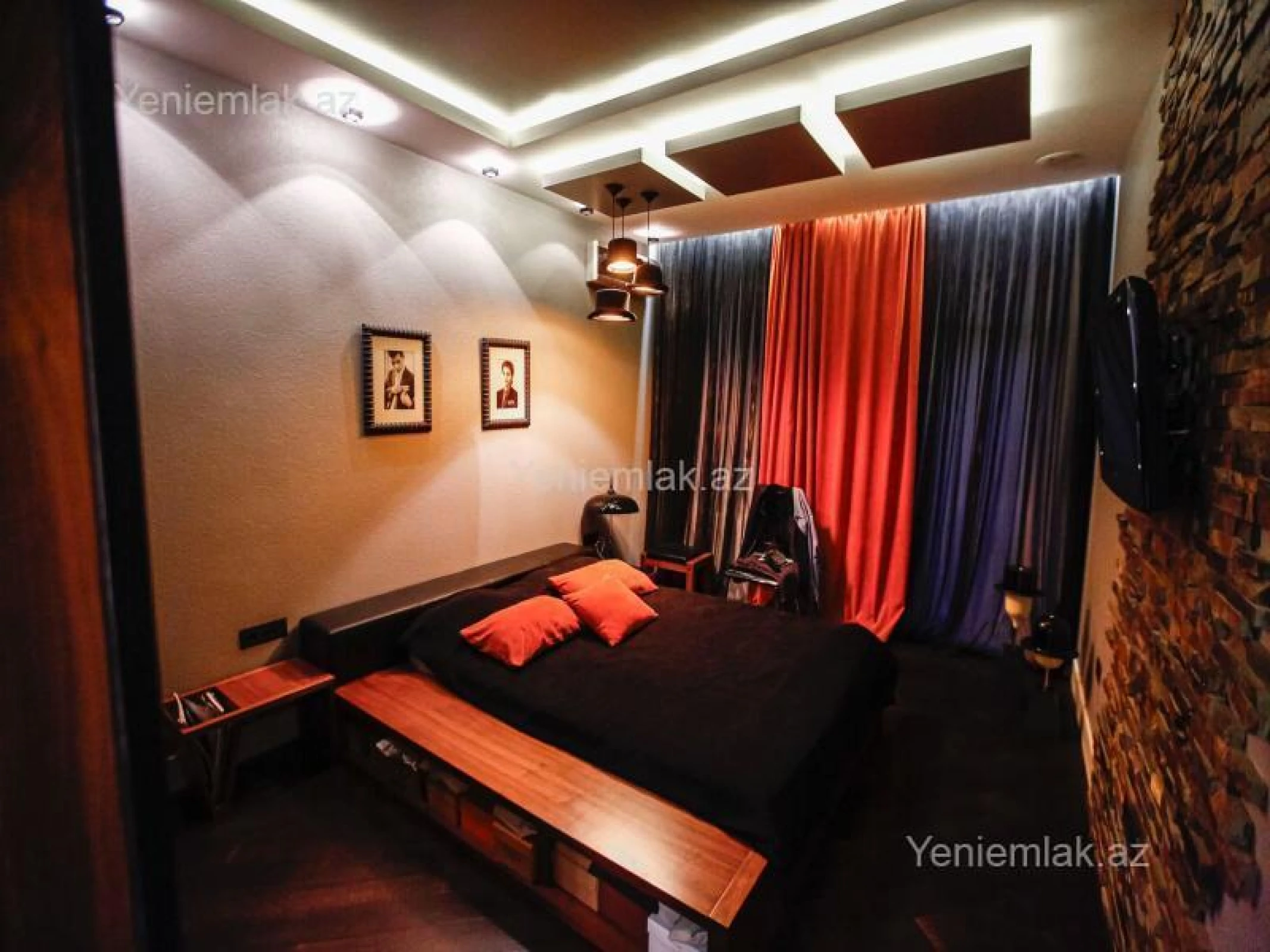 Satılır 4 otaqlı yeni tikili 200.5 m²