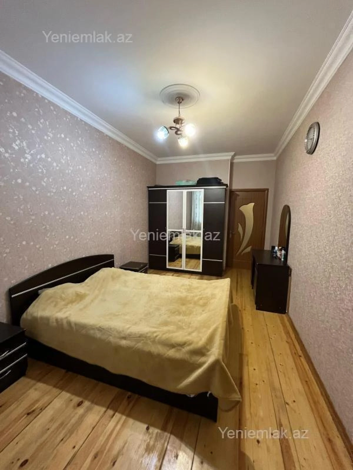 Satılır 2 otaqlı yeni tikili 90 m²