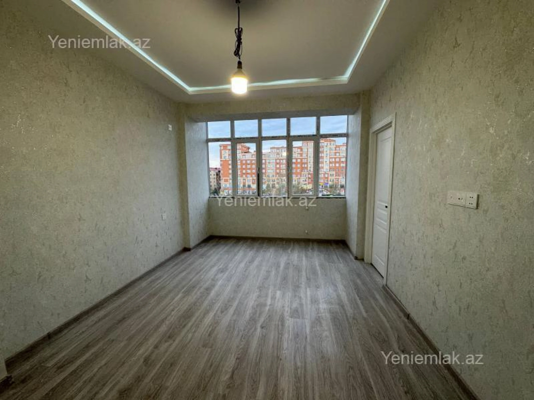 Satılır 2 otaqlı yeni tikili 44 m²