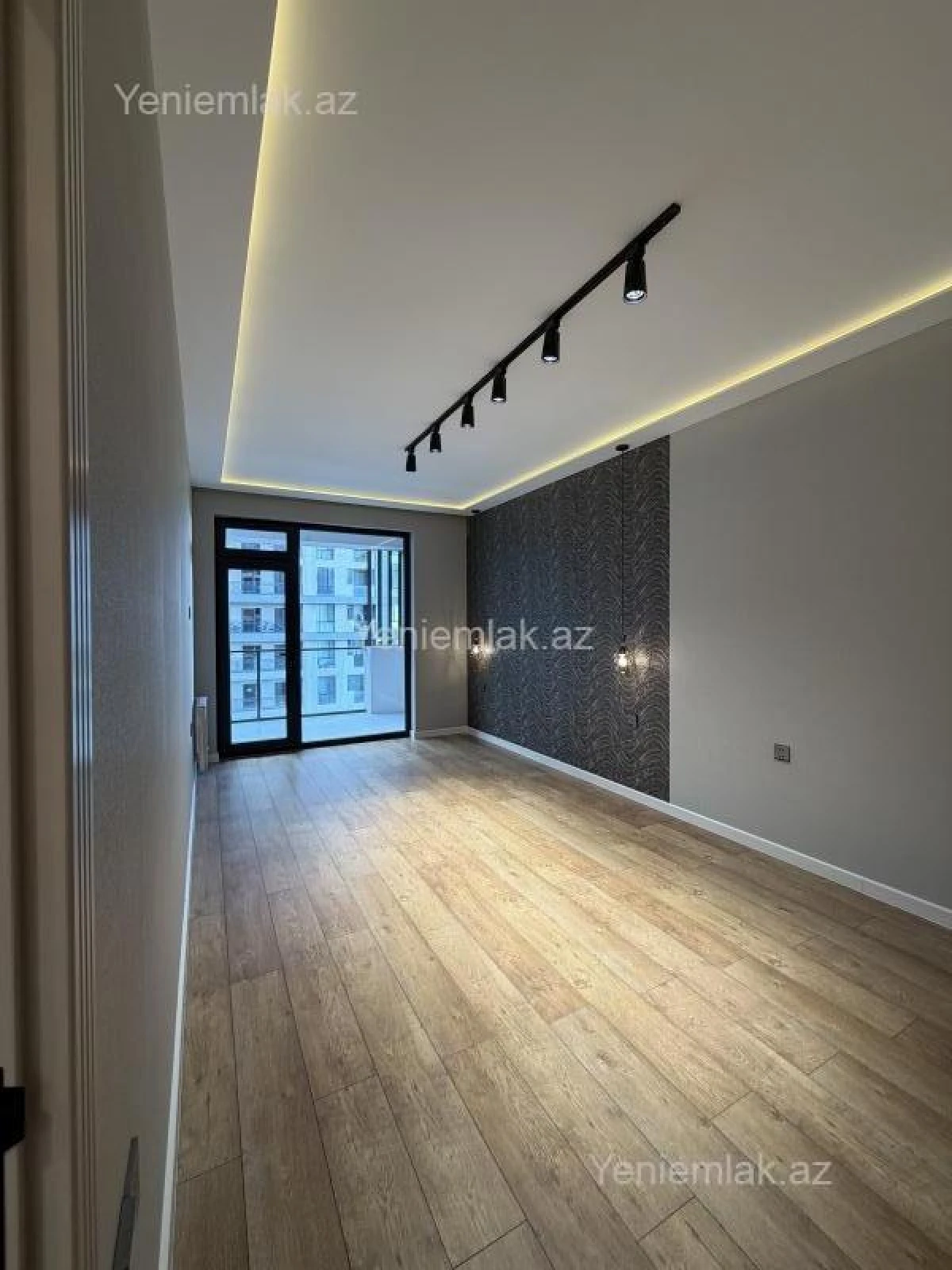 Satılır 3 otaqlı yeni tikili 100 m²