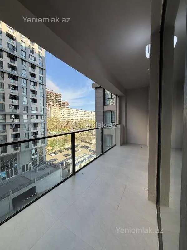 Satılır 3 otaqlı yeni tikili 100 m²