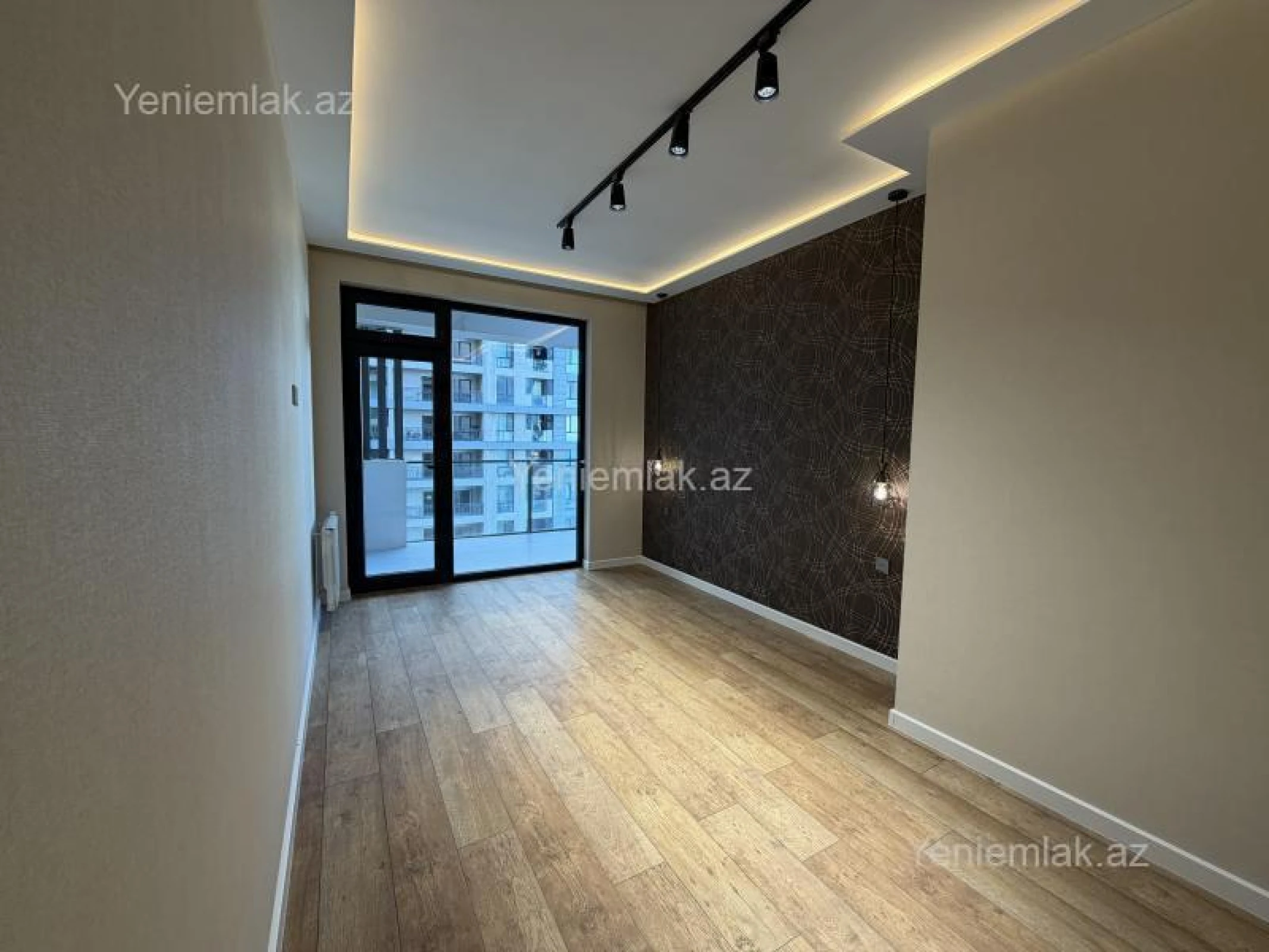 Satılır 3 otaqlı yeni tikili 100 m²