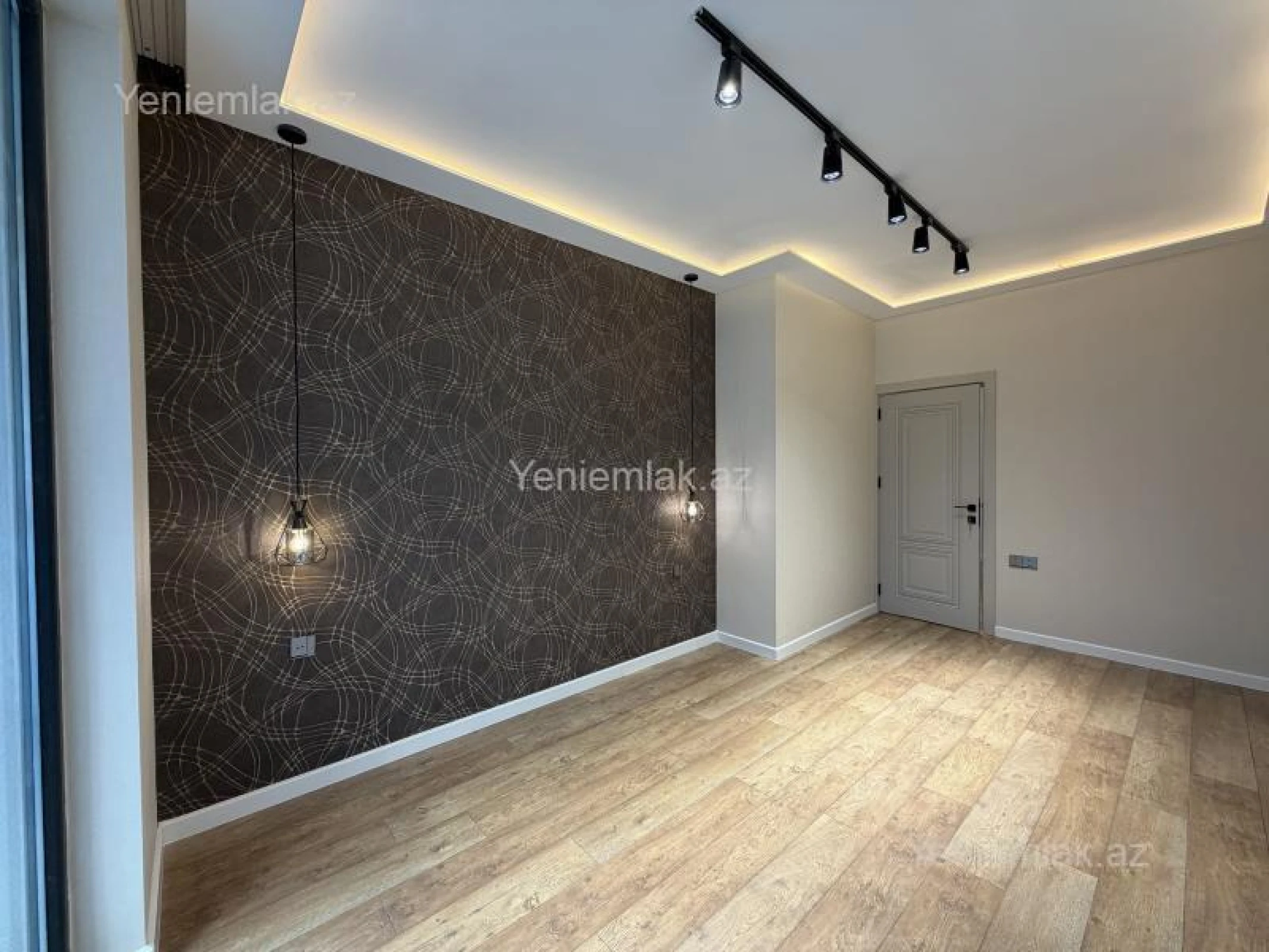 Satılır 3 otaqlı yeni tikili 100 m²