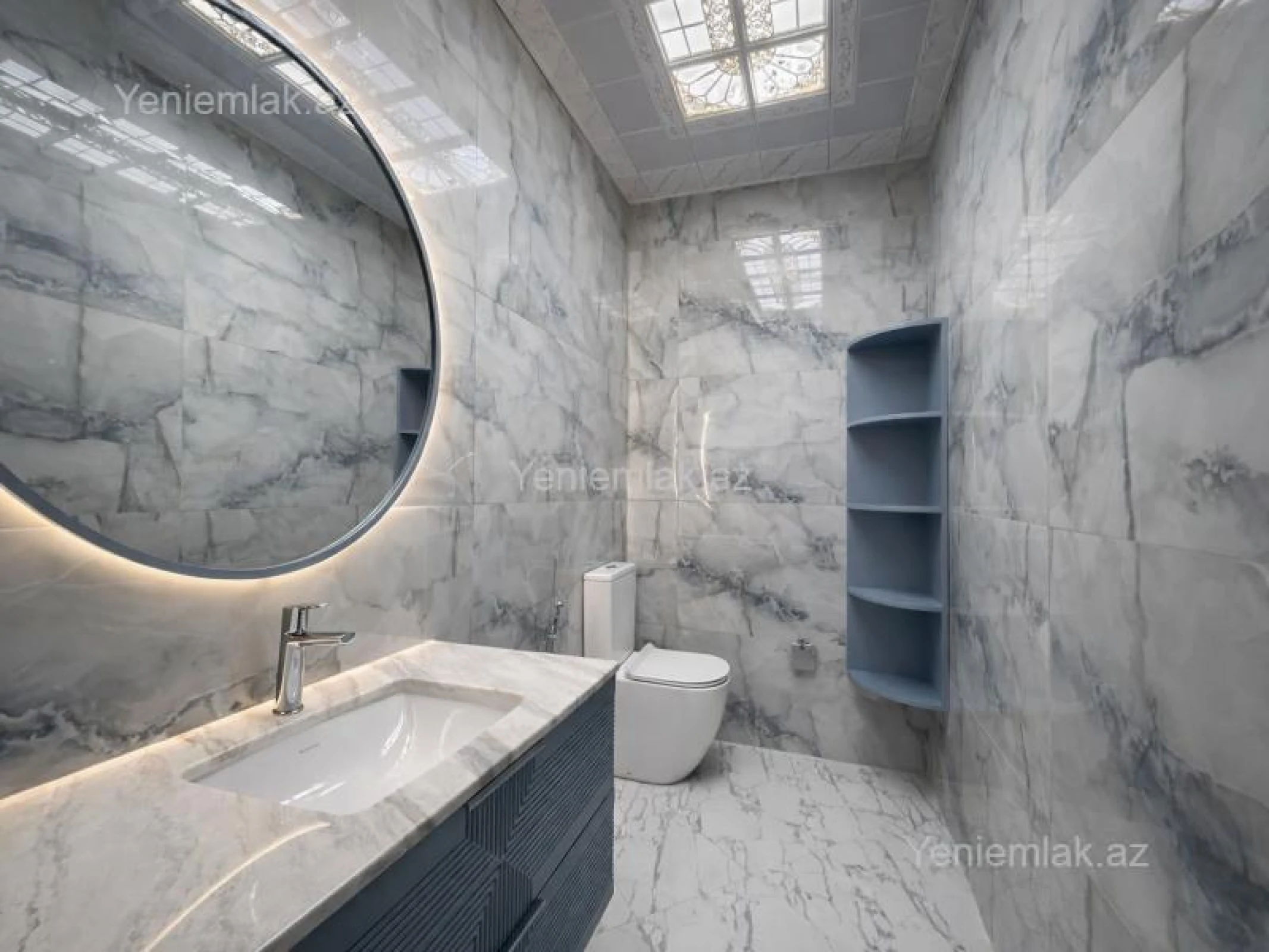 Satılır 3 otaqlı yeni tikili 130 m²