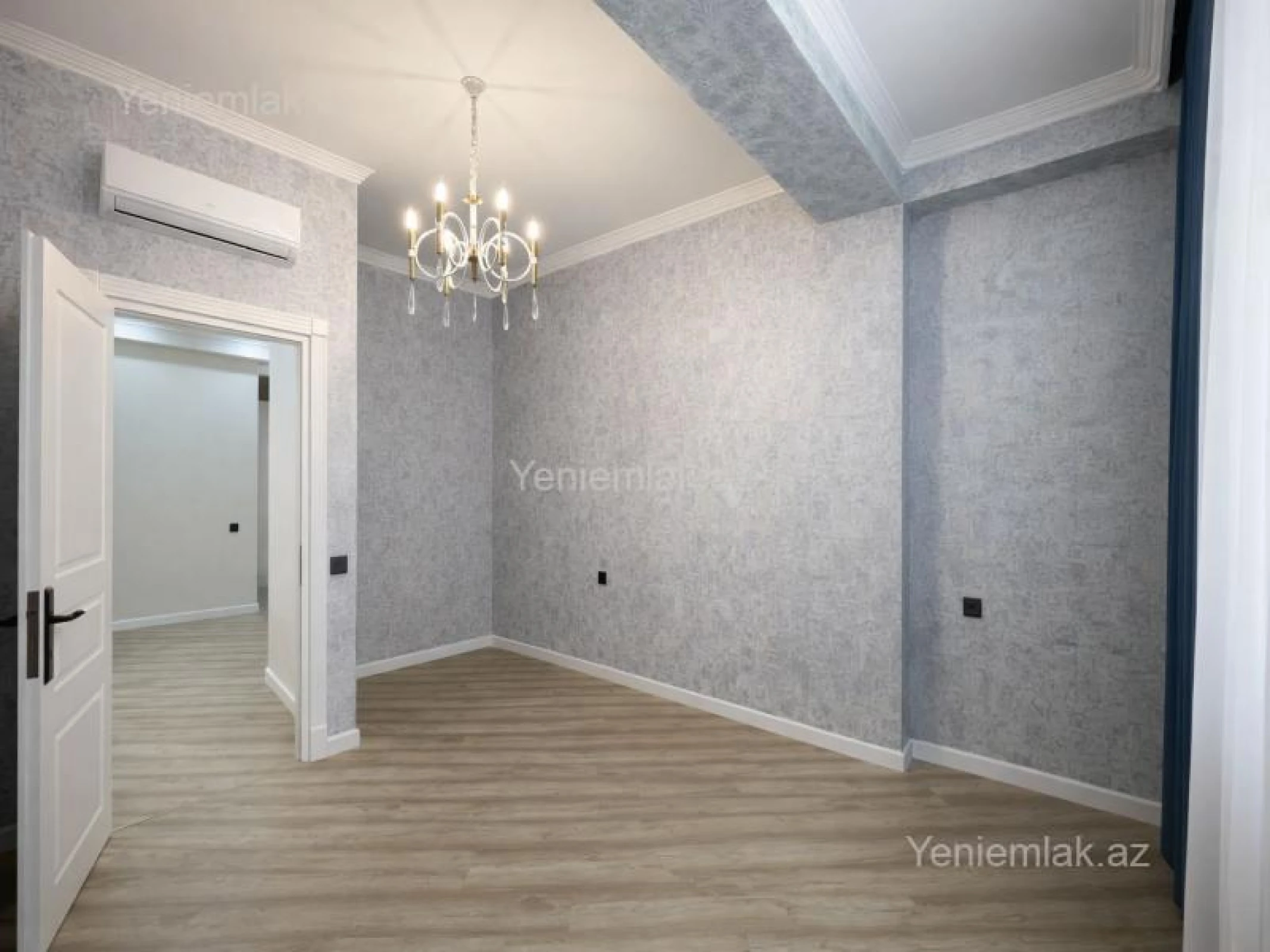 Satılır 3 otaqlı yeni tikili 130 m²