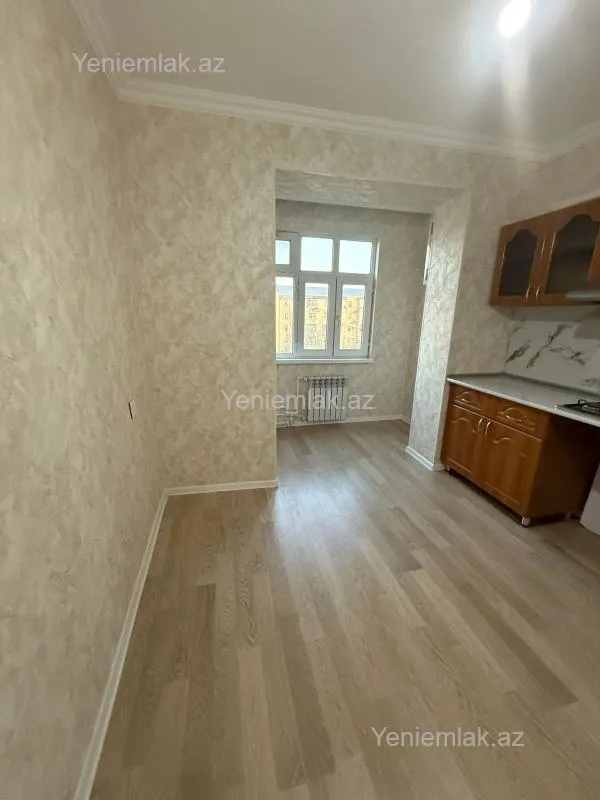 Satılır 2 otaqlı köhnə tikili 60 m²