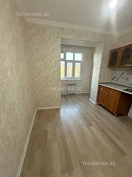 Satılır 2 otaqlı köhnə tikili 60 m²