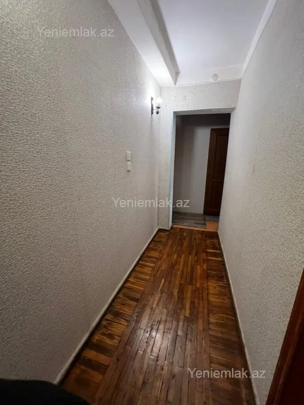 Satılır 3 otaqlı köhnə tikili 60 m²