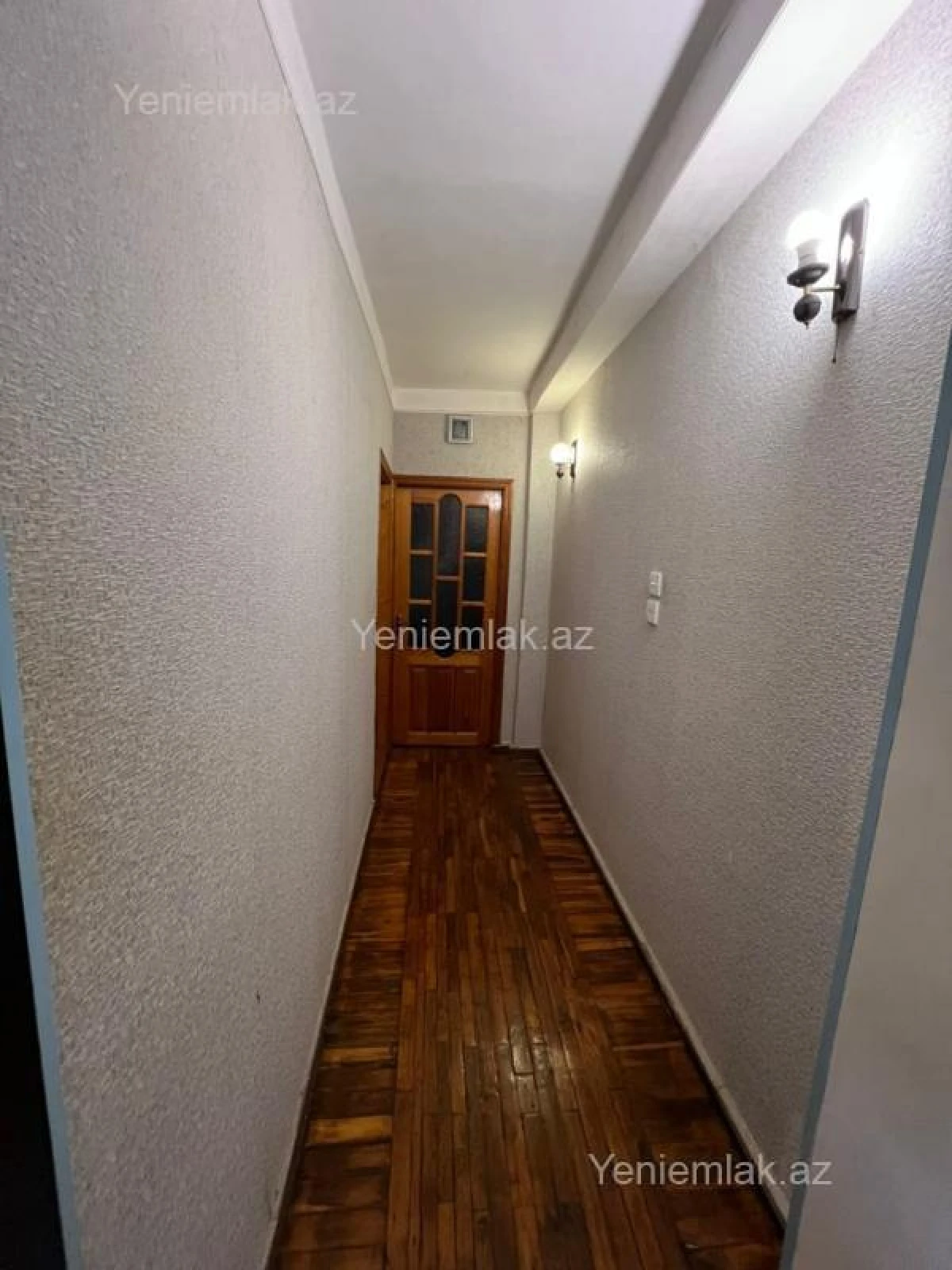 Satılır 3 otaqlı köhnə tikili 60 m²