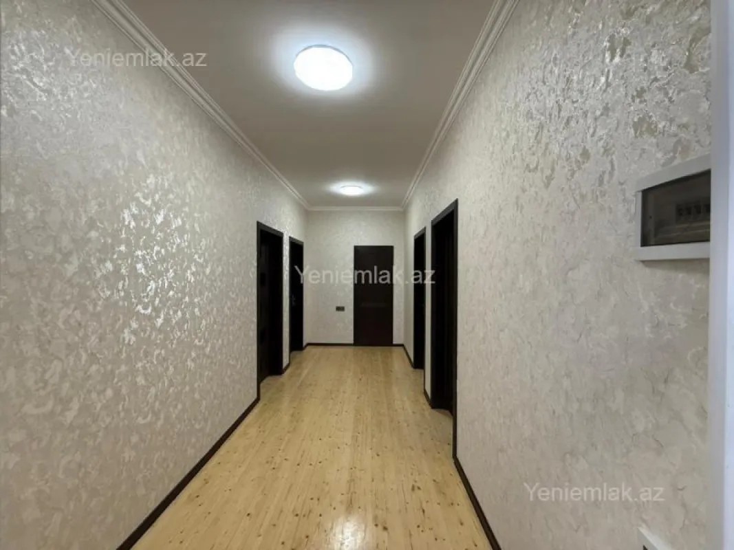 Satılır 3 otaqlı həyət evi 100 m²