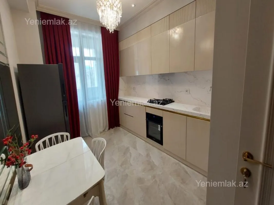 Satılır 3 otaqlı yeni tikili 112 m²