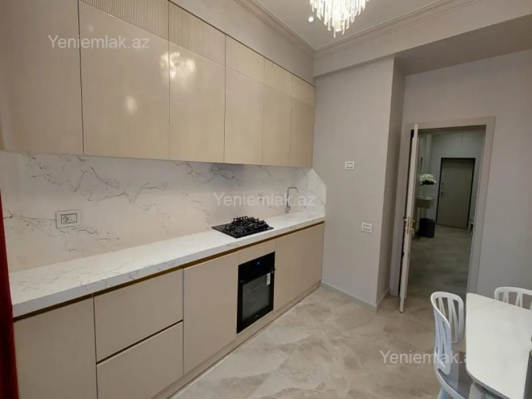 Satılır 3 otaqlı yeni tikili 112 m²