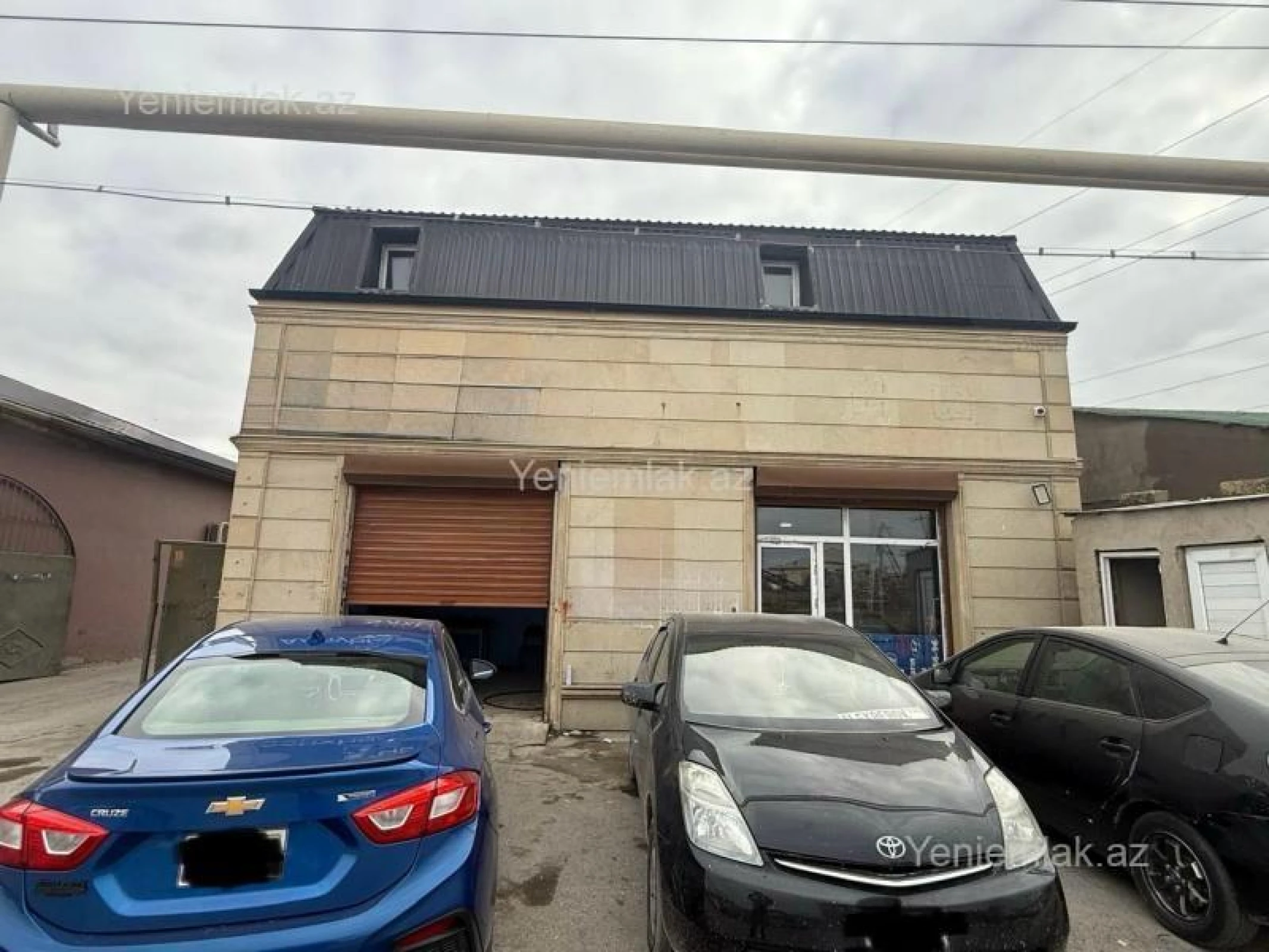 Satılır 14 otaqlı obyekt 550 m²