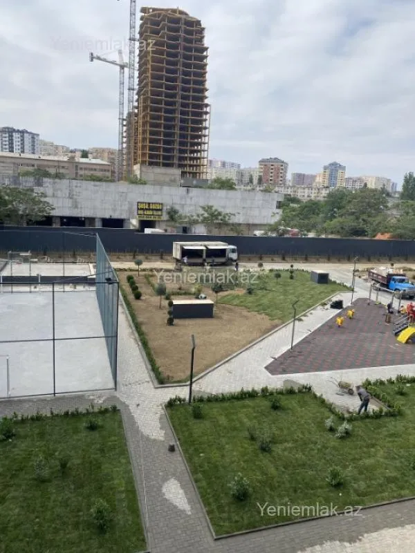 Satılır 2 otaqlı yeni tikili 110 m²