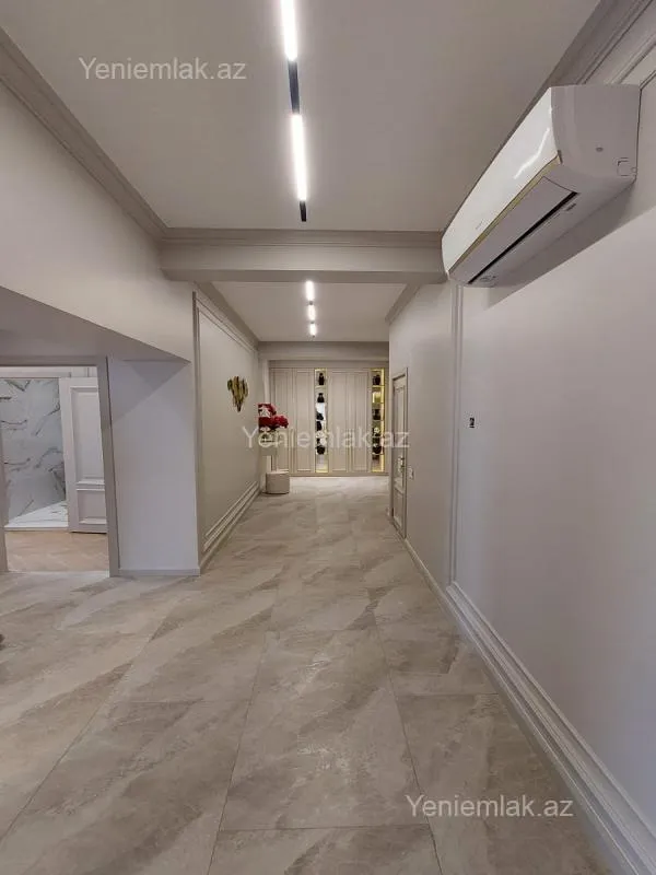 Satılır 3 otaqlı yeni tikili 118 m²