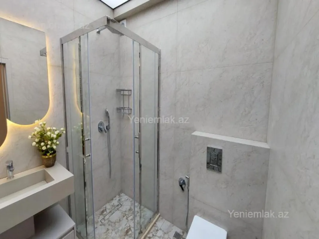 Satılır 3 otaqlı yeni tikili 118 m²