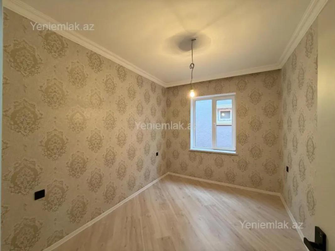 Satılır 4 otaqlı həyət evi 120 m²