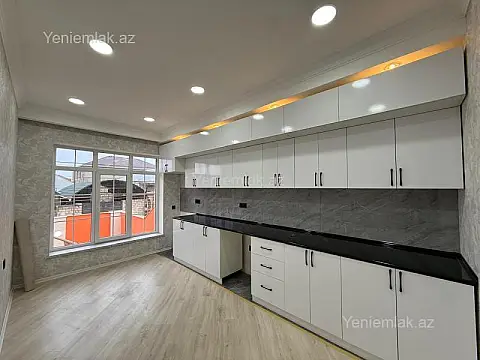 Satılır 4 otaqlı həyət evi 120 m²