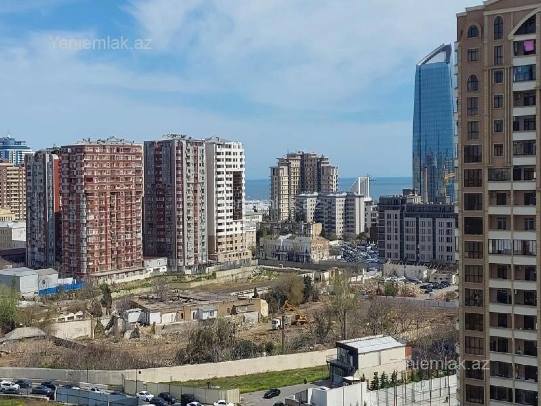 Satılır 3 otaqlı yeni tikili 118 m²