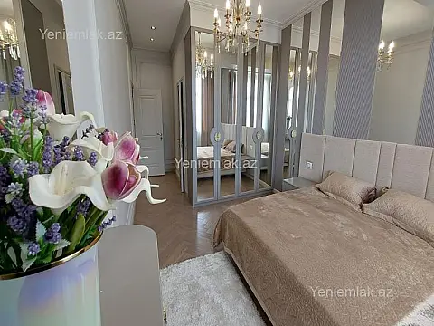 Satılır 3 otaqlı yeni tikili 118 m²