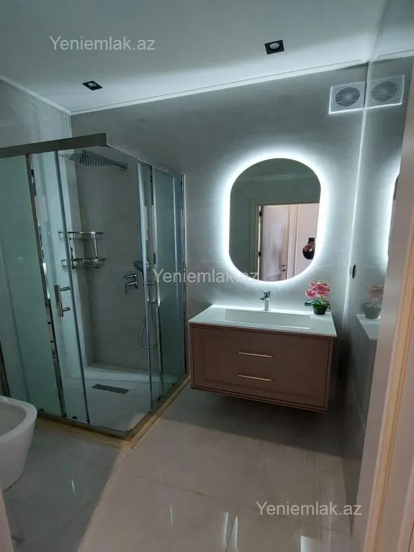 Satılır 3 otaqlı yeni tikili 118 m²