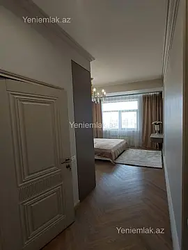 Satılır 3 otaqlı yeni tikili 118 m²