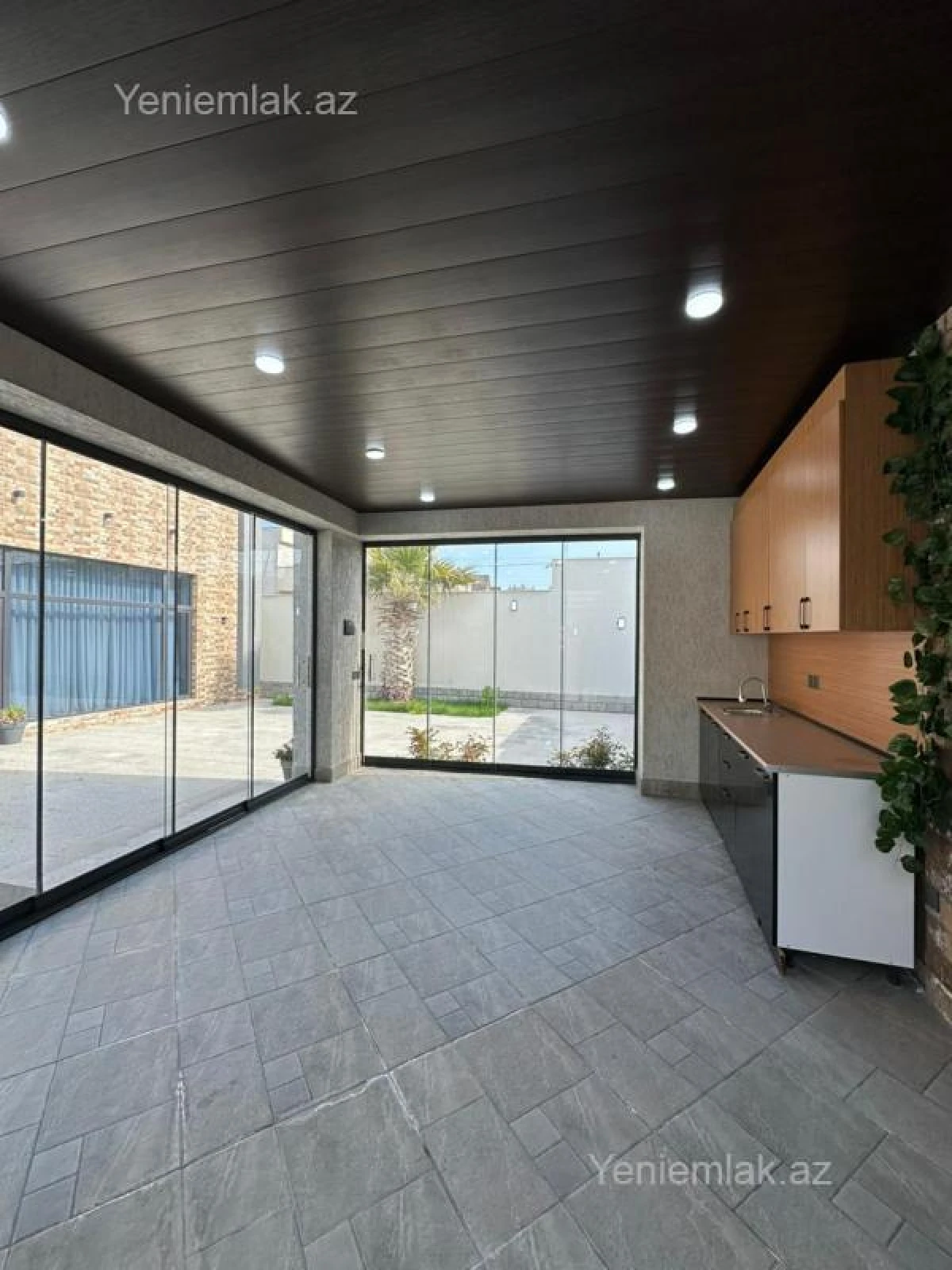 Satılır 4 otaqlı həyət evi 170 m²