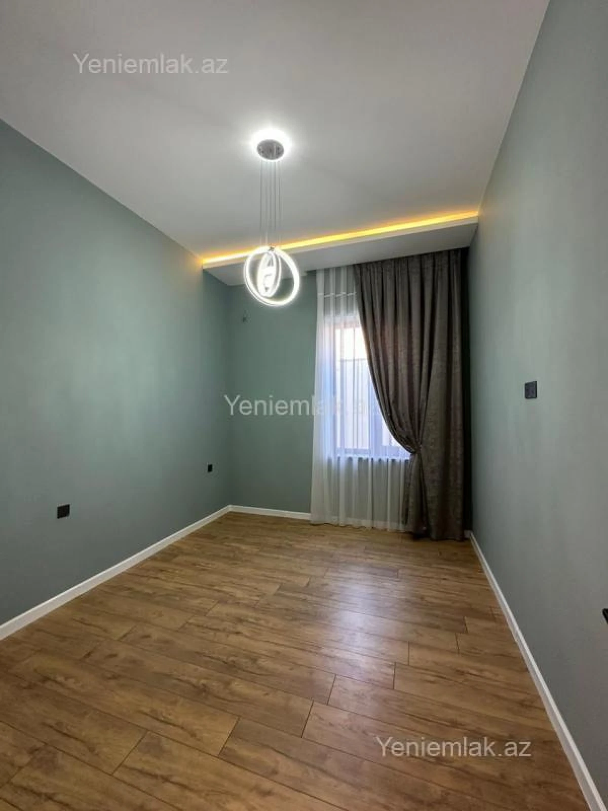 Satılır 4 otaqlı həyət evi 170 m²