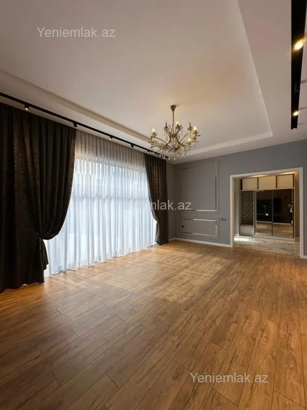 Satılır 4 otaqlı həyət evi 170 m²