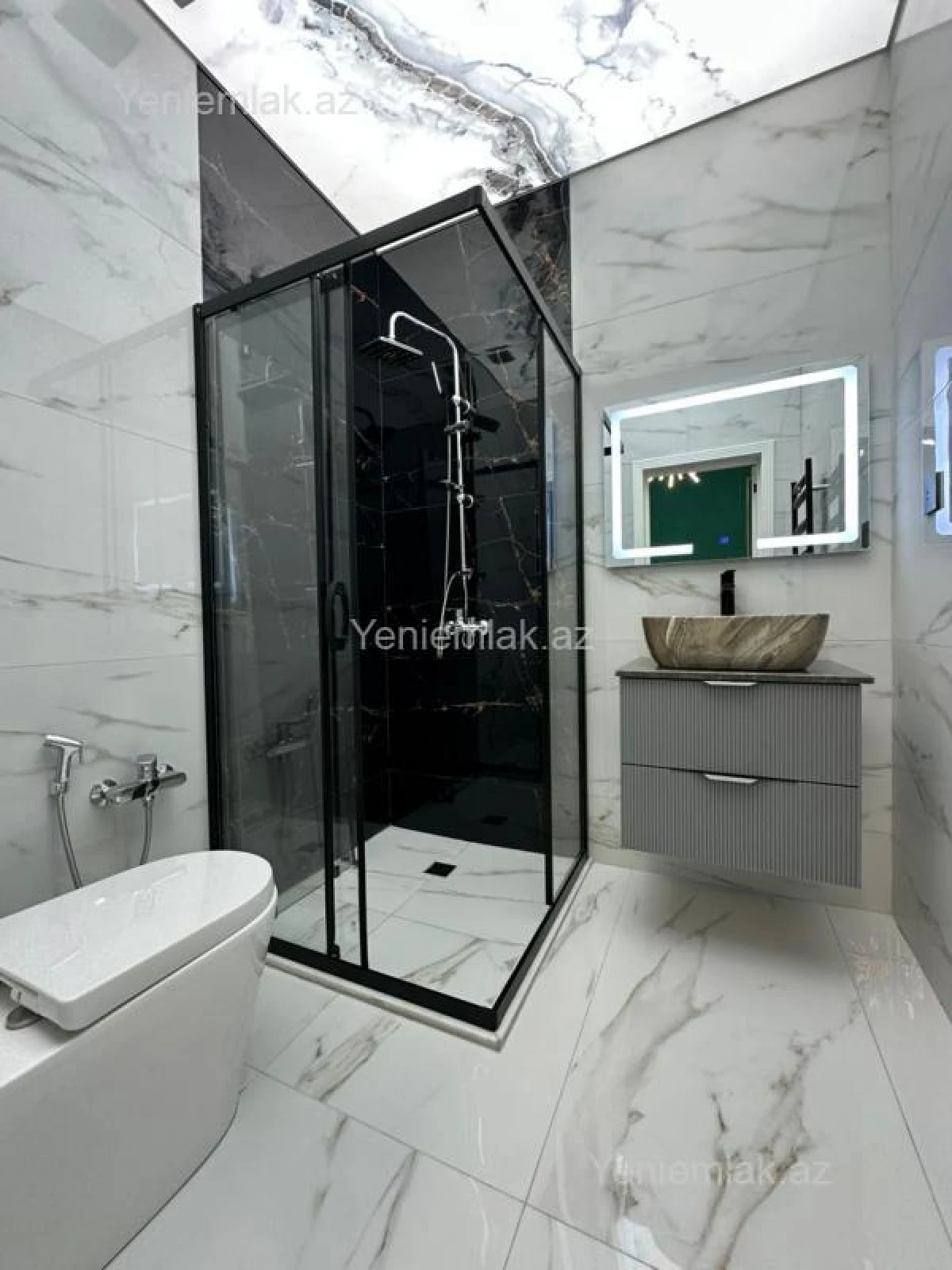 Satılır 4 otaqlı həyət evi 170 m²