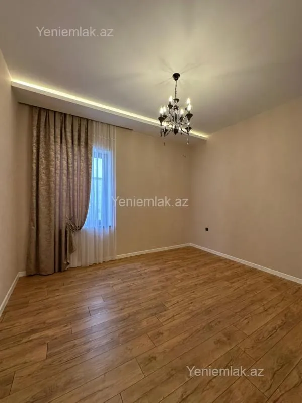 Satılır 4 otaqlı həyət evi 170 m²