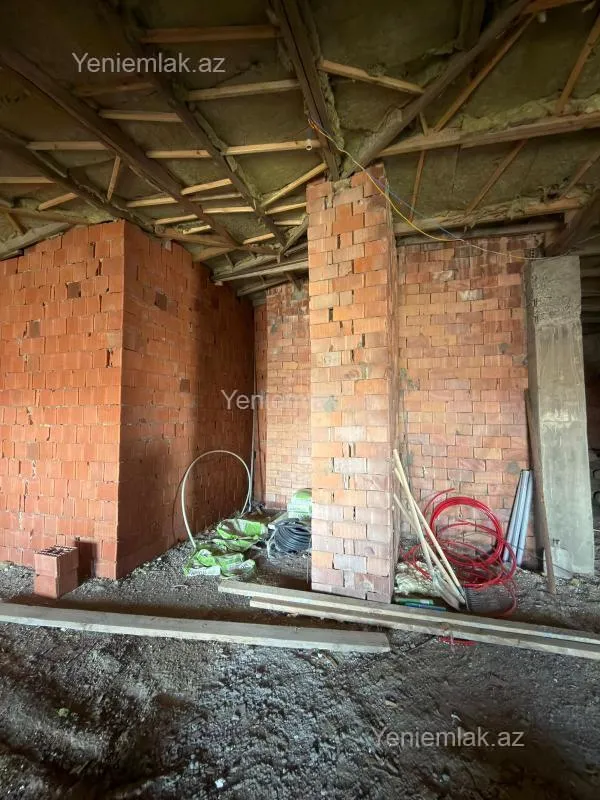 Satılır 3 otaqlı yeni tikili 100 m²