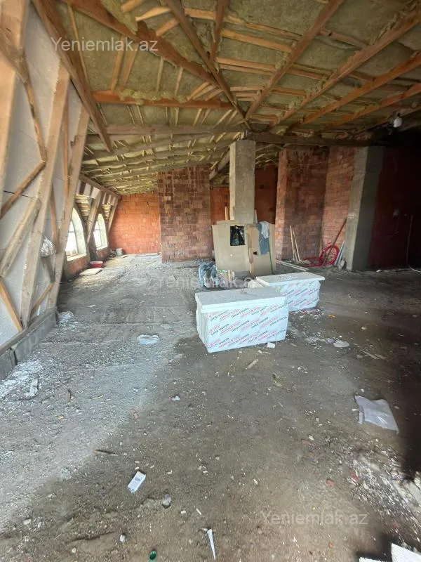 Satılır 3 otaqlı yeni tikili 100 m²