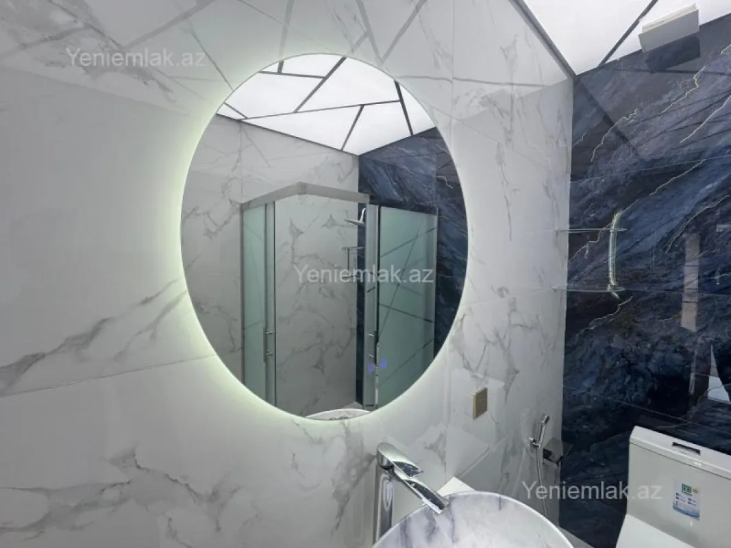 Satılır 3 otaqlı yeni tikili 115 m²