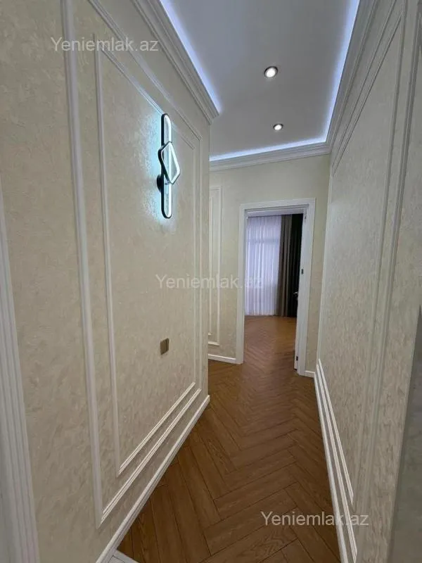 Satılır 3 otaqlı yeni tikili 115 m²