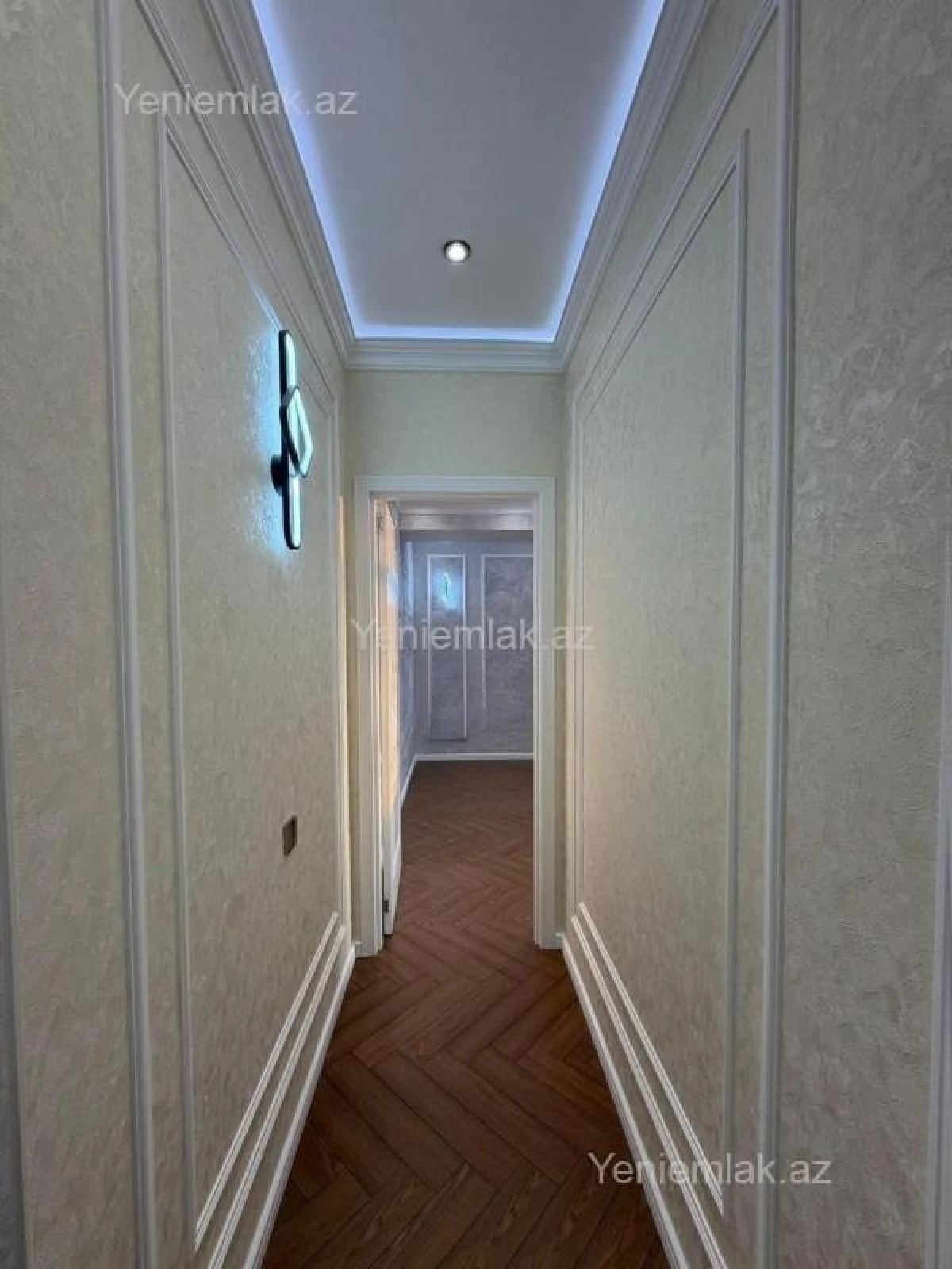 Satılır 3 otaqlı yeni tikili 115 m²