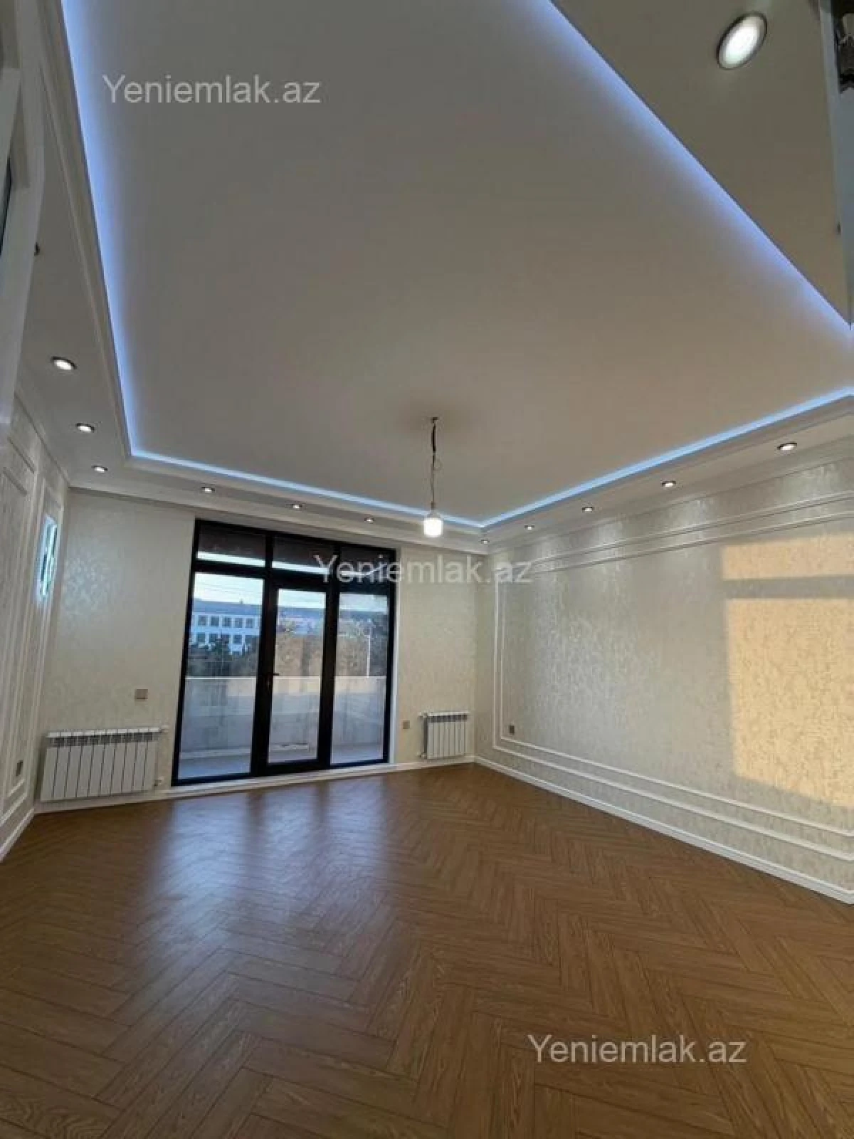 Satılır 3 otaqlı yeni tikili 115 m²