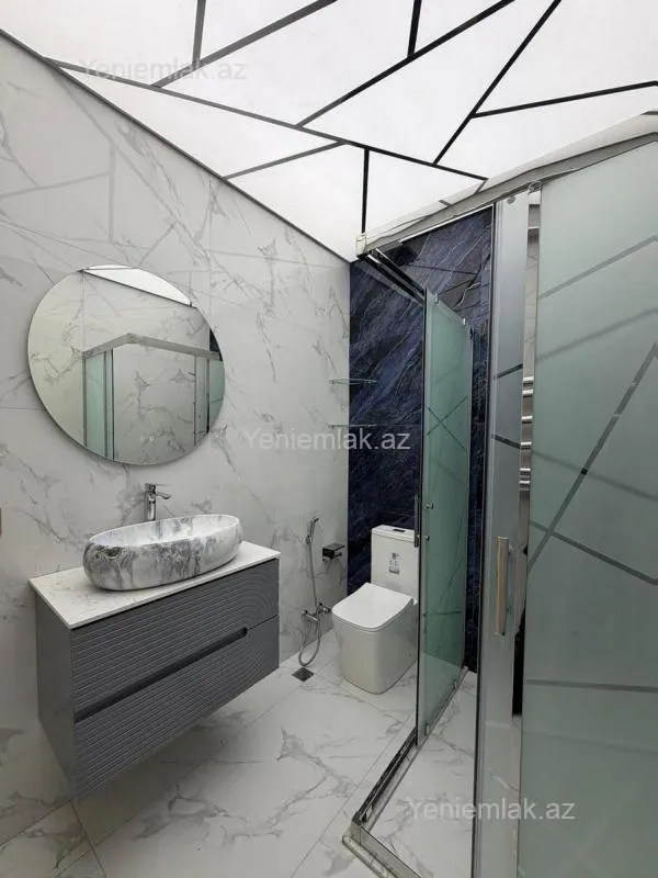 Satılır 3 otaqlı yeni tikili 115 m²