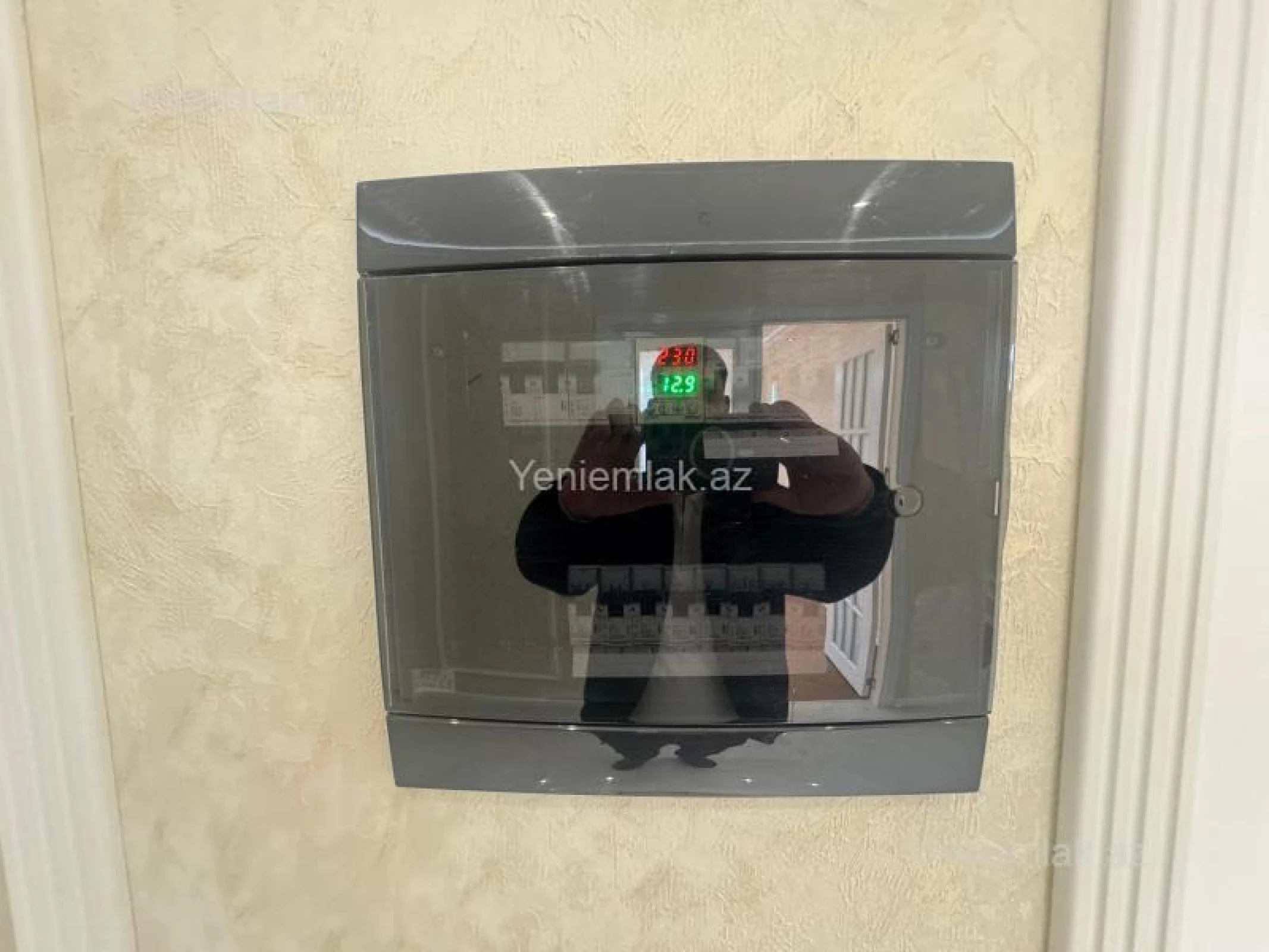 Satılır 3 otaqlı yeni tikili 115 m²