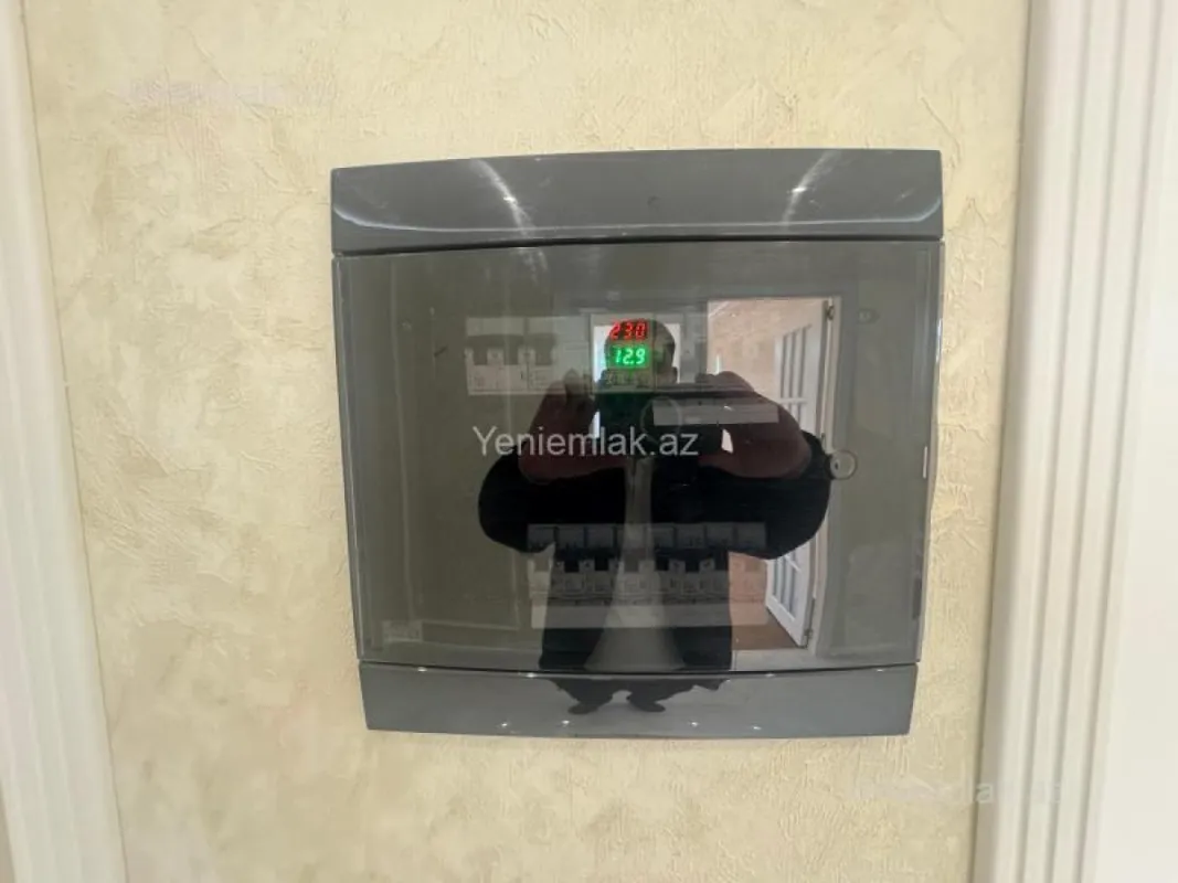 Satılır 3 otaqlı yeni tikili 115 m²