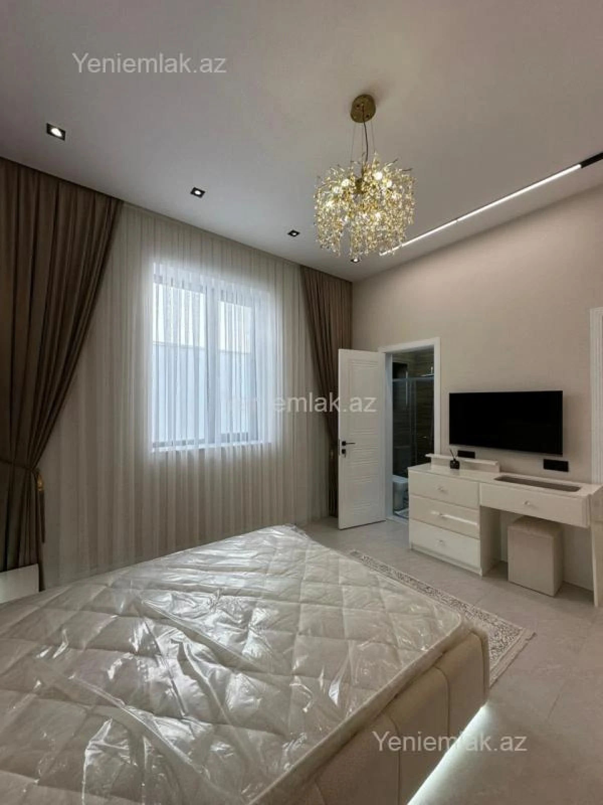 Satılır 4 otaqlı həyət evi 150 m²