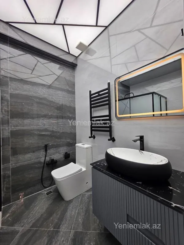 Satılır 2 otaqlı yeni tikili 55 m²