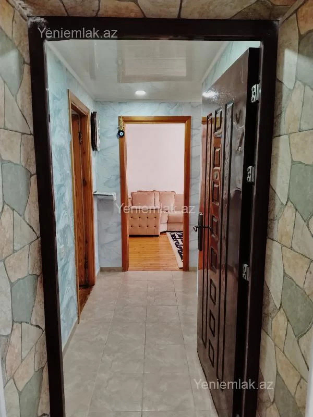 Satılır 3 otaqlı köhnə tikili 80 m²