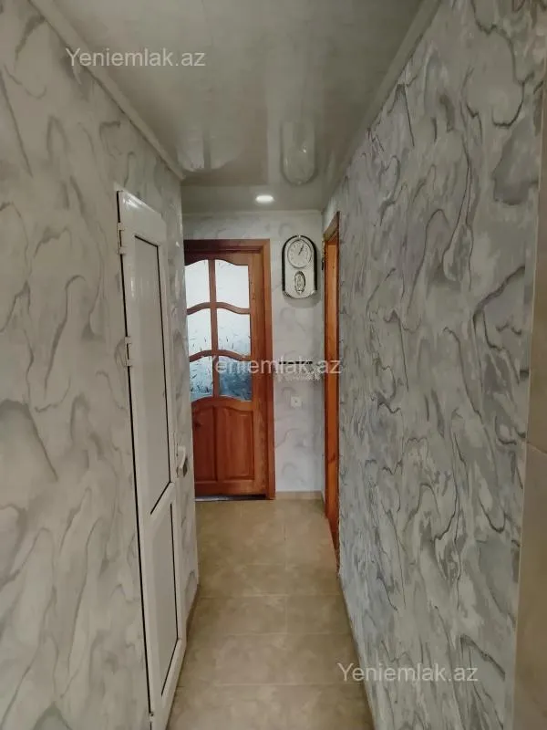 Satılır 3 otaqlı köhnə tikili 80 m²