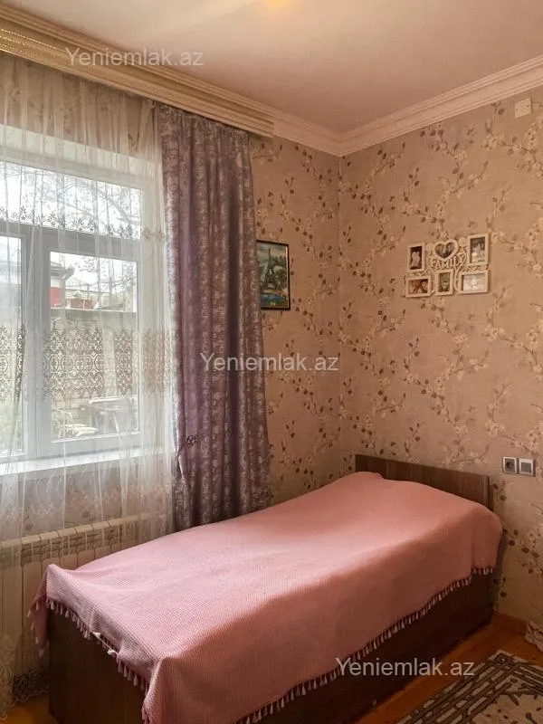Satılır 4 otaqlı həyət evi 125 m²